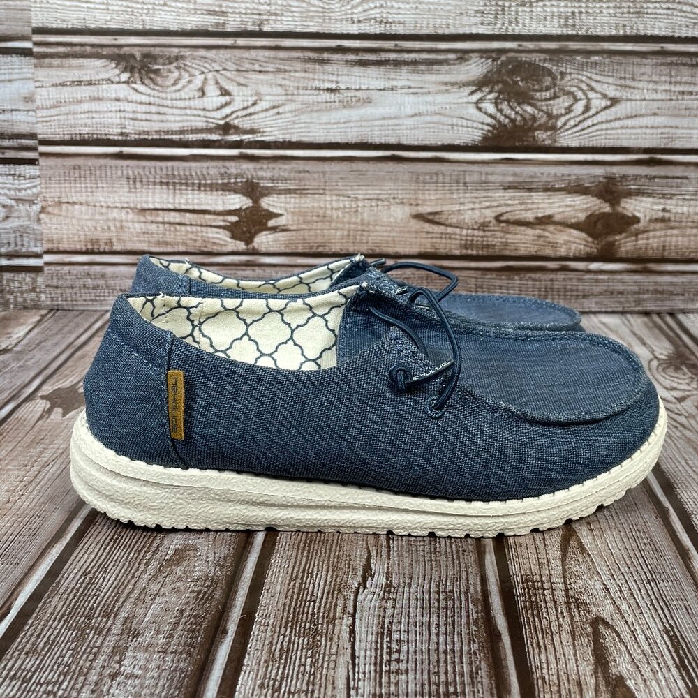HEY DUDE Wendy Youth Girls 1 Comfort Sparkling Denim Blue Slip On Shoes EUC